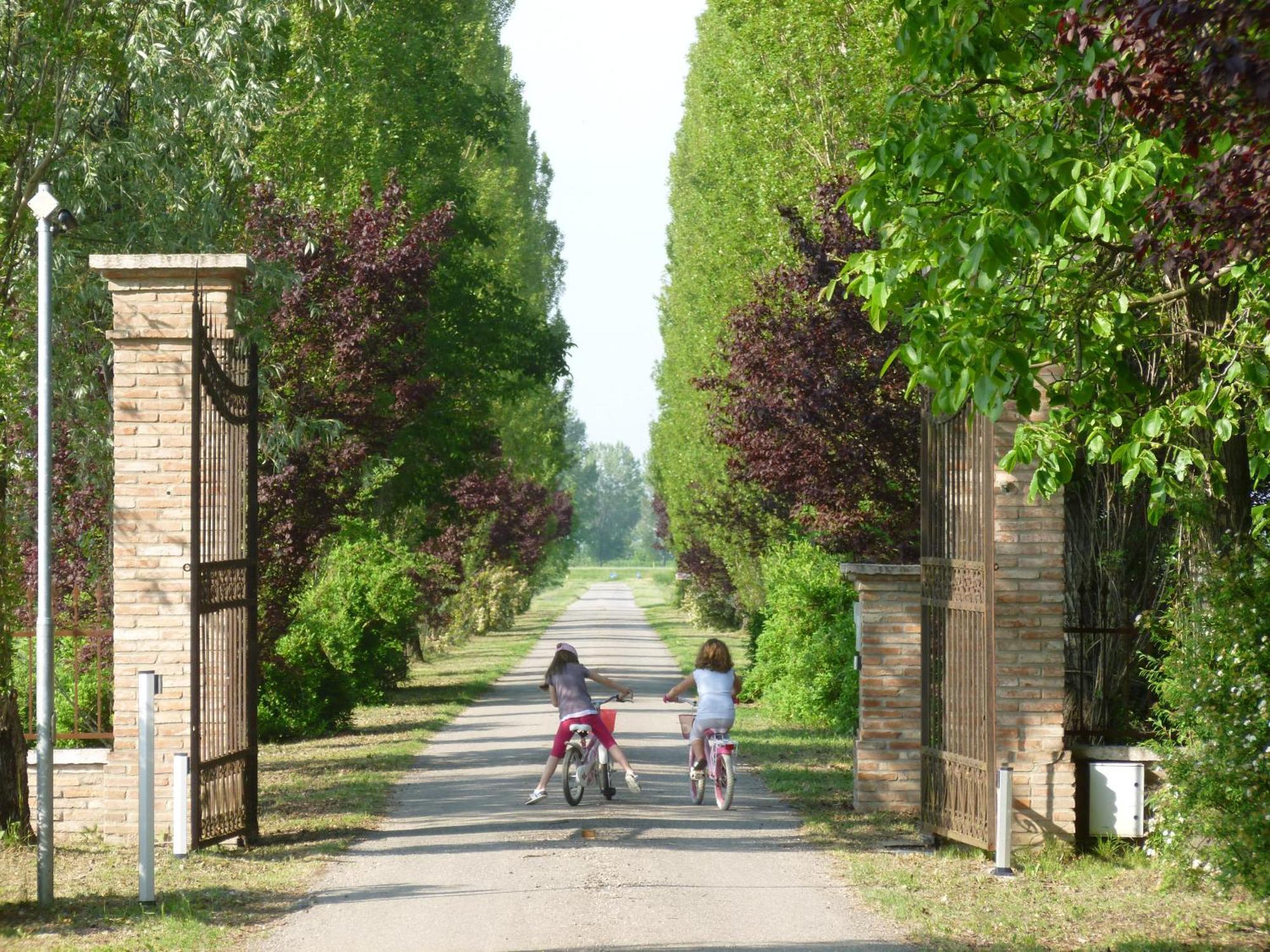 Agriturismo Corte Rocca San Giorgio di Mantova Екстер'єр фото