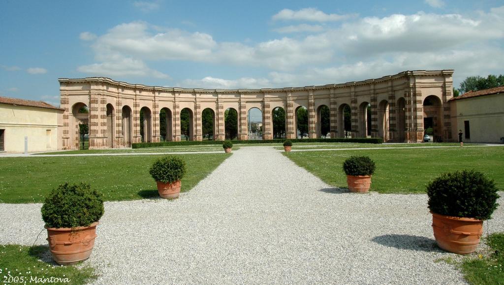 Agriturismo Corte Rocca San Giorgio di Mantova Екстер'єр фото
