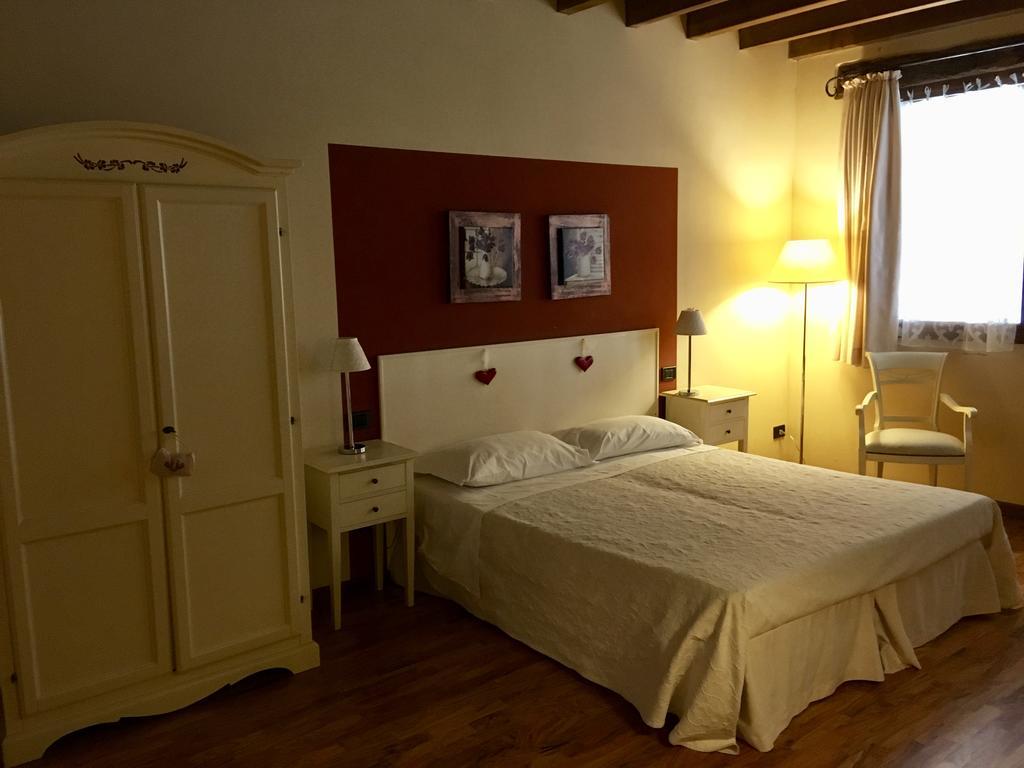 Agriturismo Corte Rocca San Giorgio di Mantova Екстер'єр фото