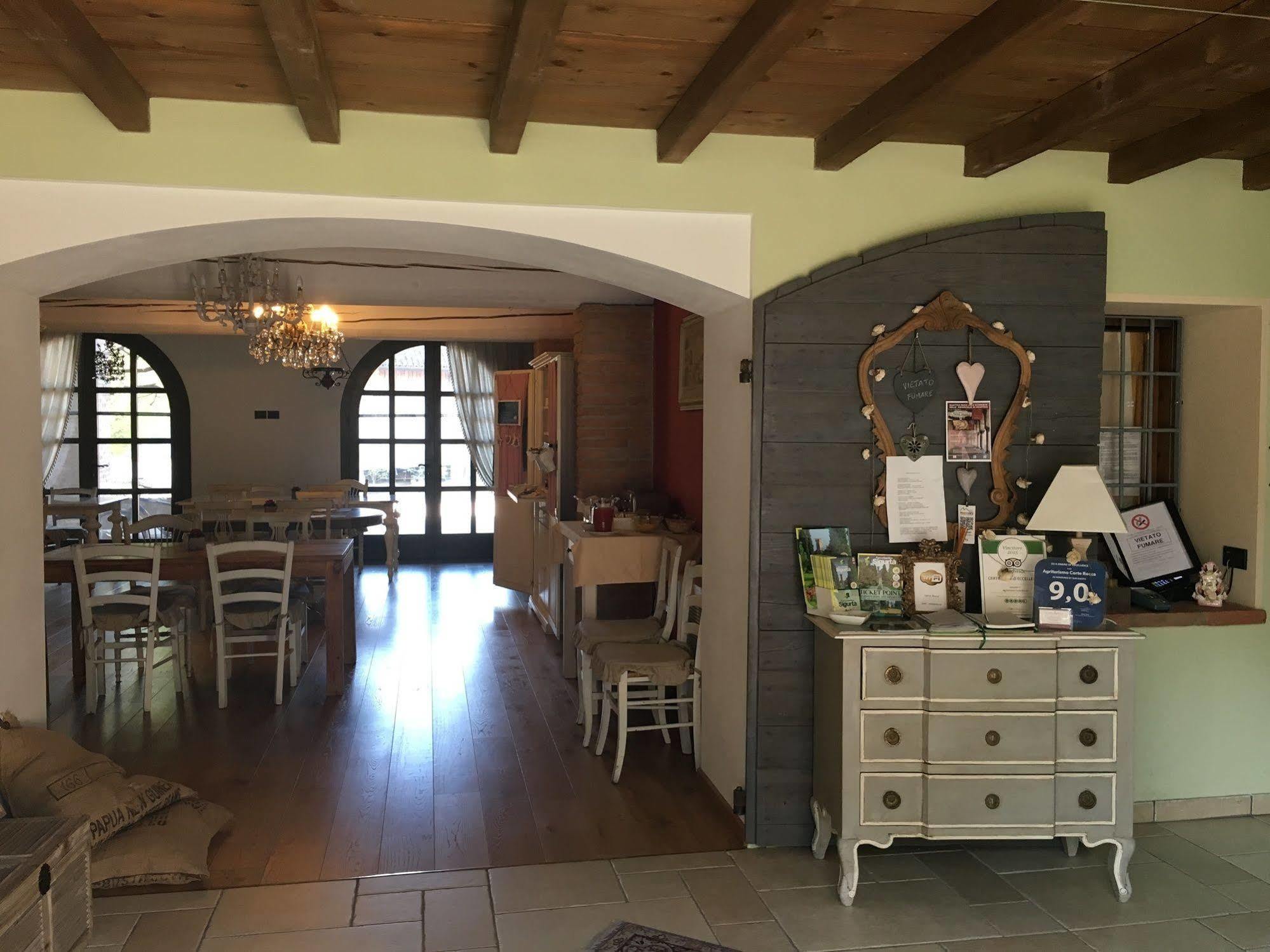 Agriturismo Corte Rocca San Giorgio di Mantova Екстер'єр фото