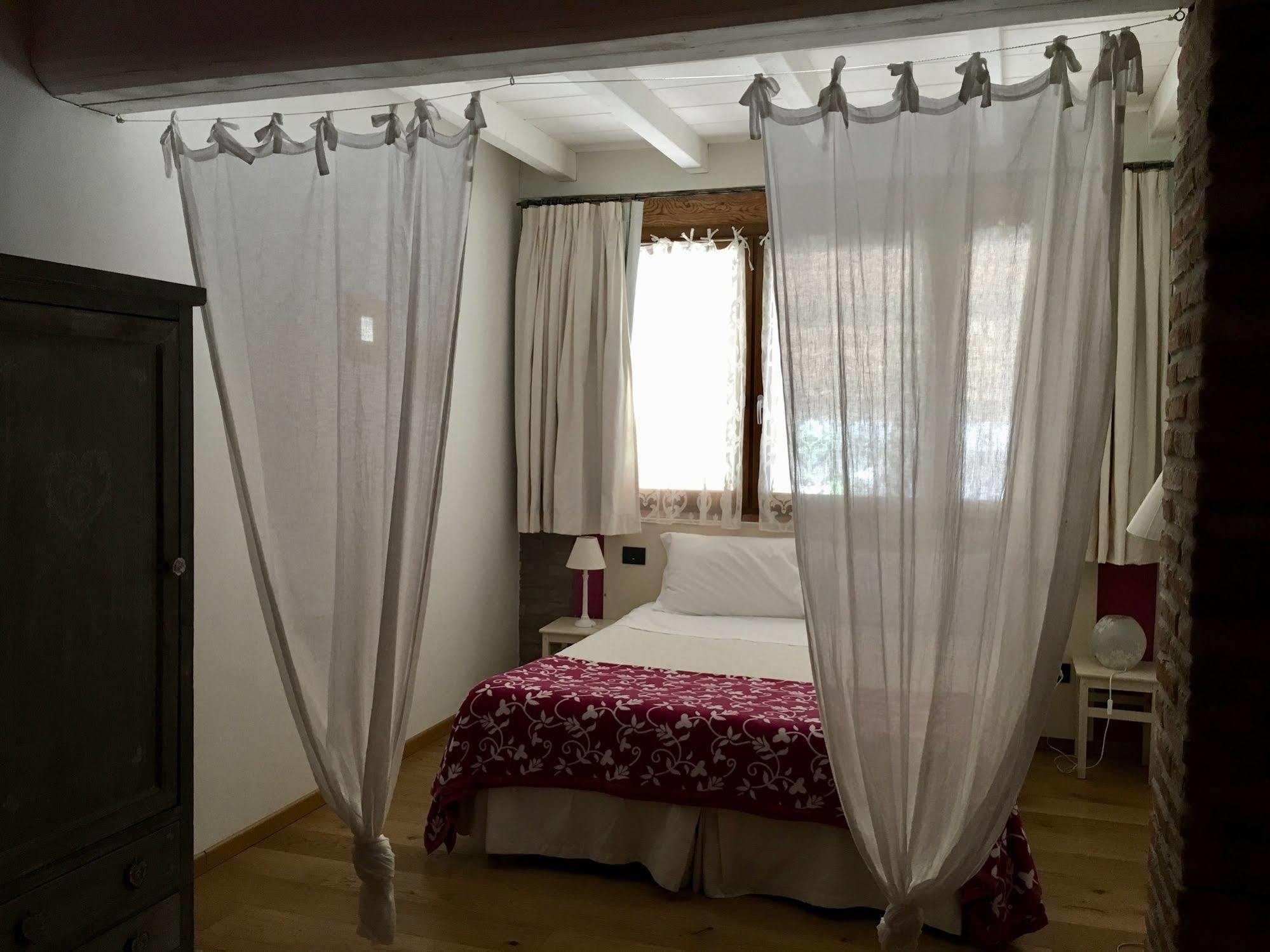 Agriturismo Corte Rocca San Giorgio di Mantova Екстер'єр фото