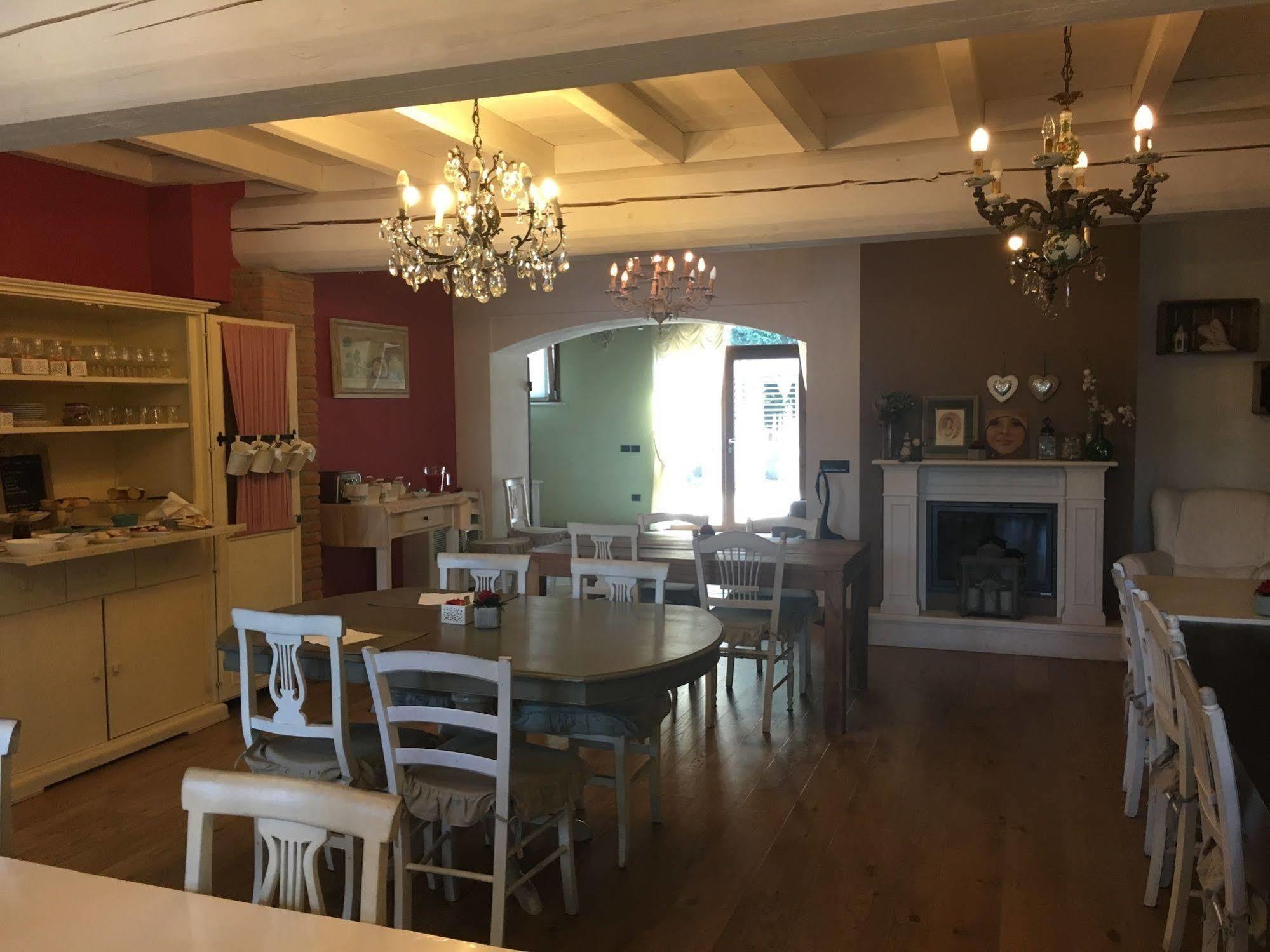 Agriturismo Corte Rocca San Giorgio di Mantova Екстер'єр фото