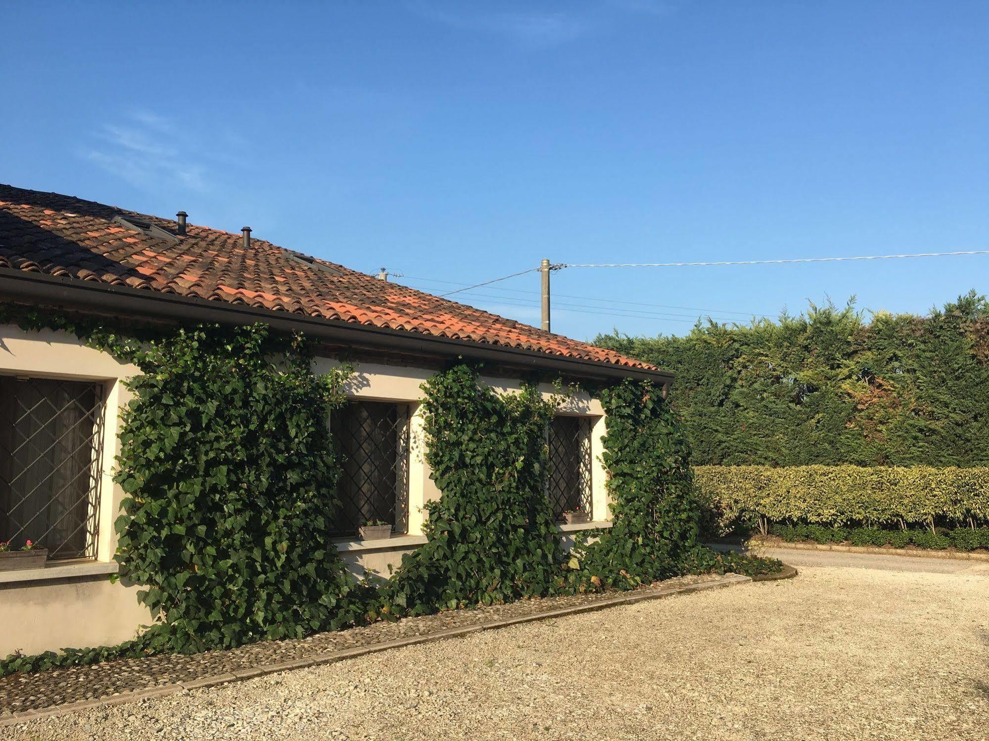Agriturismo Corte Rocca San Giorgio di Mantova Екстер'єр фото